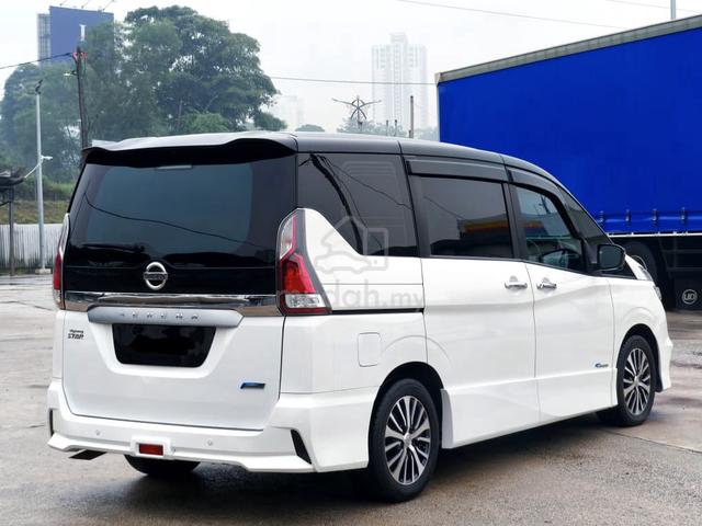 2021 Nissan SERENA 2.0 HYBRID PREMIUM HIGHWAY - 4