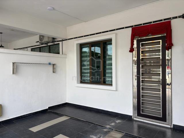 Kempas Baru Double Storey Terrace House 3bed Tampoi Johor Bahru 1