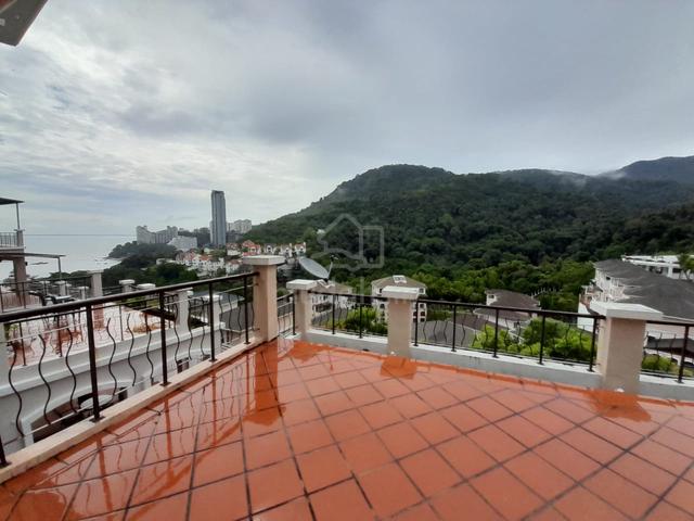 MoonLight Bay 4 storey bungalow, batu ferringhi 1
