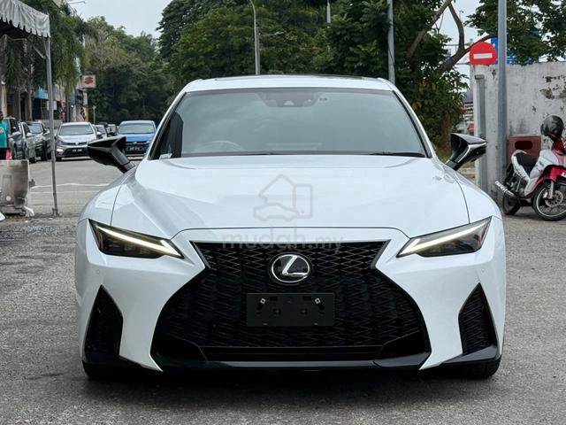 2023 Lexus IS300 2.0 F-SPORT MODE BLACK III S/R - 3