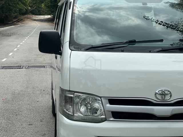2013 Toyota Hiace 2.5 Window Van Diesel Manual - 4