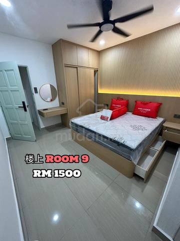 Pelangi landed ROOM for rent 1
