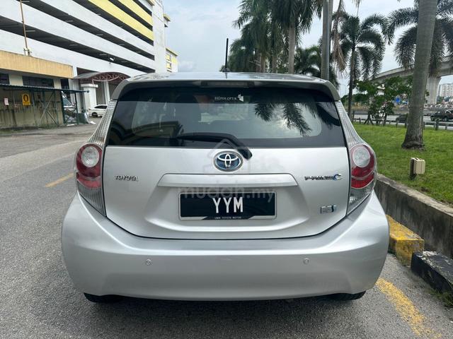 2013 Toyota PRIUS C 1.5 (HYBRID) (A) 1y Warranty✅✅ - 5
