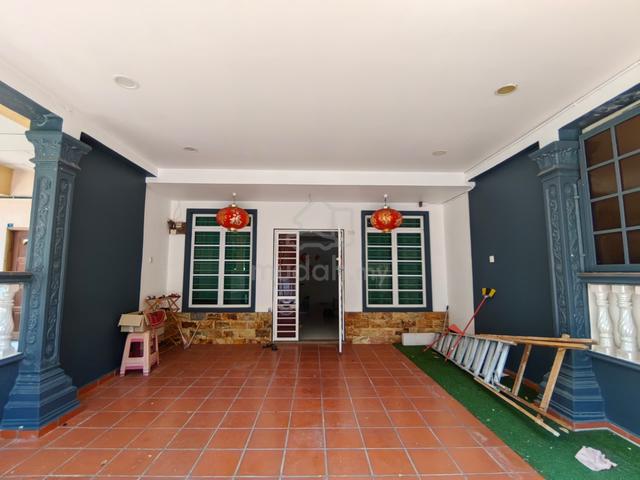 Double Storey For Rent  Taman Seri Selandang, Batu Berendam Melaka 1