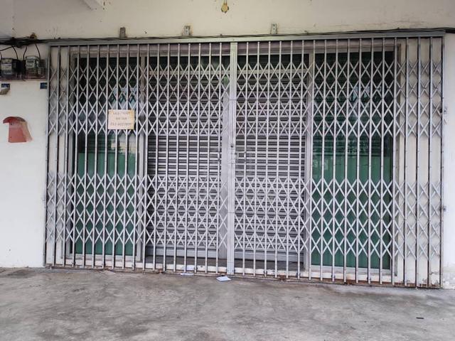 READY TO USE! Ground floor Taman Tasik Utama, Ayer Keroh Melaka 1