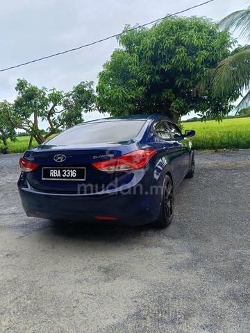 2013 Hyundai ELANTRA 1.8 PREMIUM (A) - 2