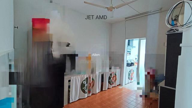 Vacant Now Partly Renovated & Furnished 2 Sty Setia Impian Setia Alam 3