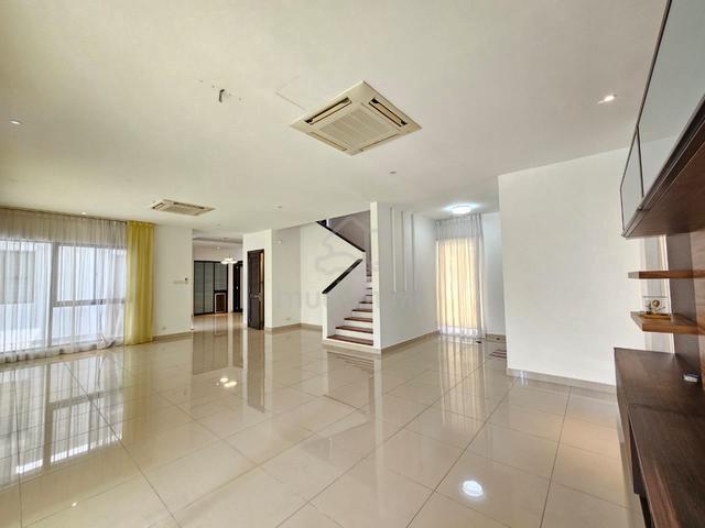 Cheap Nice Corner Link Bungalow at Jade Hills, Kajang for Sale 1