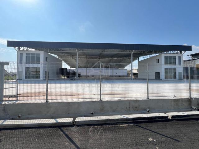 Warehouse Gudang with Office Mergong Alor Setar For Rent Untuk Disewa 1
