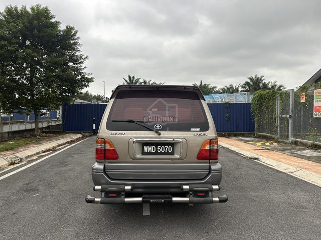 2004 Toyota UNSER 1.8 LGX (A) - 4