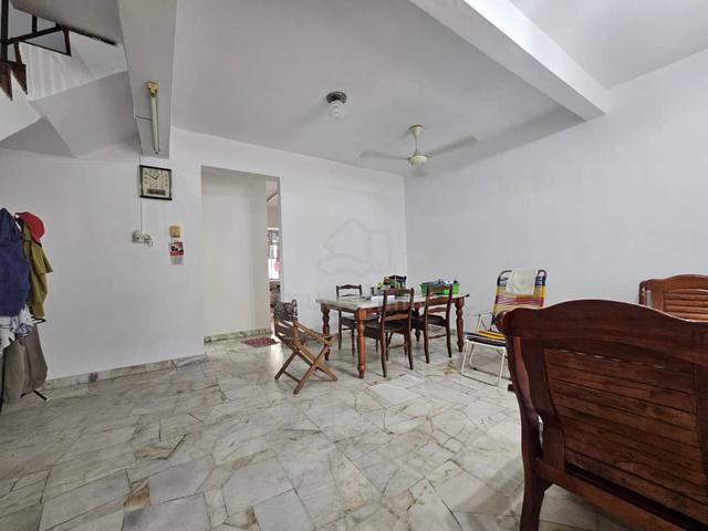 2sty Berjaya Park _ Nice Kitchen 4br3b Kota Kemuning, Shah Alam 1