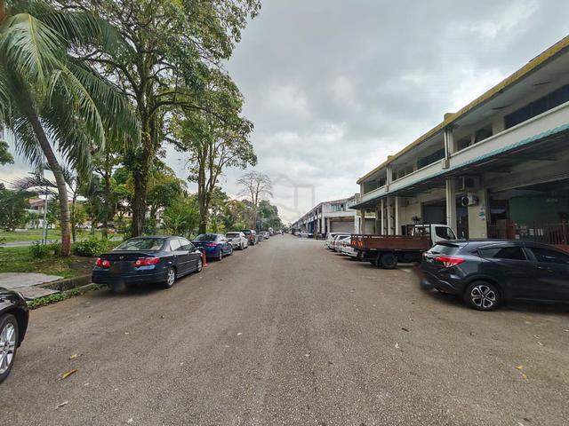 Permas Jaya 1.5 Storey Terrace Main Road Factory For Sale Johor Bahru 1