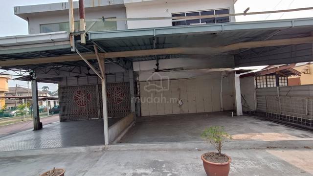 Ground Floor Shoplot Jalan Cheras Batu 14 facing main road Kajang 1