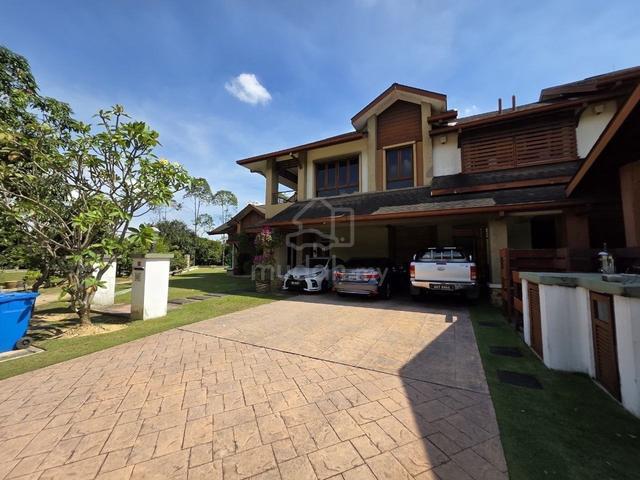 CORNER LOT 2 Storey Semi D Jalan Awan Larat D’Puncak 1