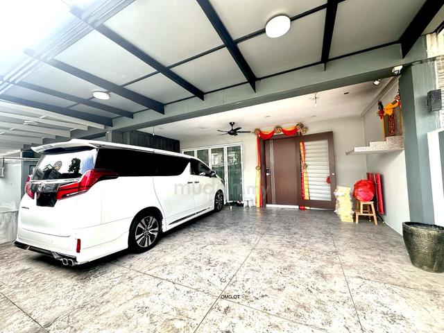 Ambang Botanic Klang  2 Storey Superlink 24x75 Fully Renovate For Sale 1