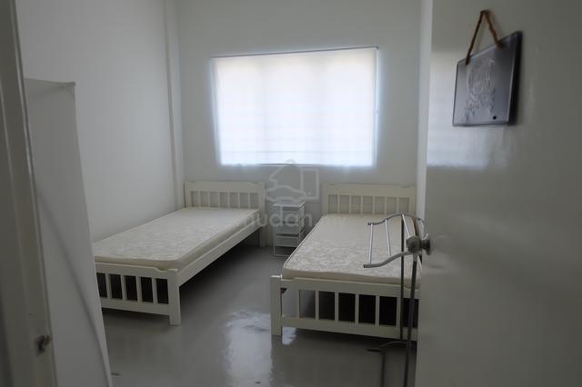 Master Room (KTM Bangi / UKM) 1