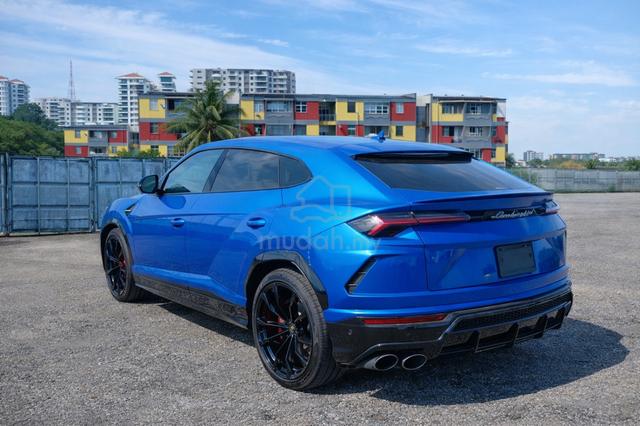 SPECIAL OFFER 2022 Lamborghini URUS 4.0 - 5