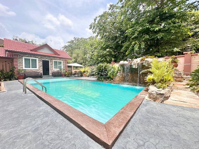 Corner Lot | Swimming Pool | Double Storey Seksyen 3 Bandar Baru Bangi 1
