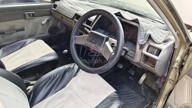 1995 Nissan SUNNY 1.3 130Y B12 (M) - 2