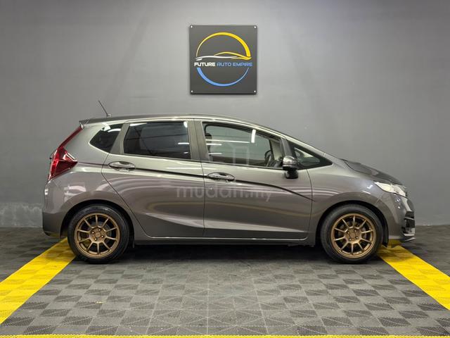 Honda JAZZ 1.5 V (A) REGISTERED 2020 / F/SERVICE - 4