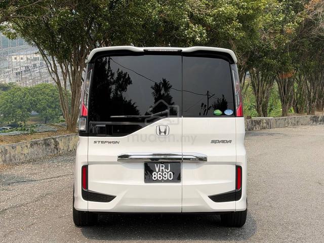 2017 Honda STEPWAGON 1.5 SPADA (A) ORI LOW MILAGE - 4