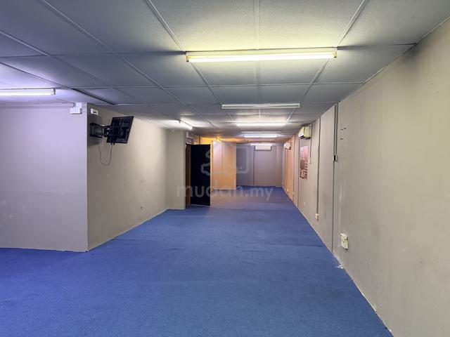 Partly Furnished First Floor Office Balakong For Rent 1