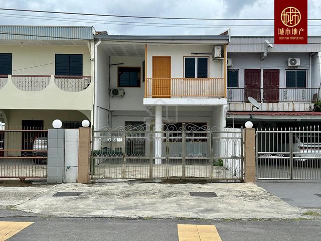 Double Storey Terrace , Krokop Miri 1