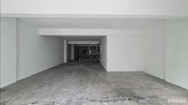 Kl Traders Square for rent 1