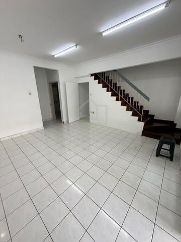 Taman Puchong Utama Jln PU 12 2 Storey Partially furnished For Rent 1