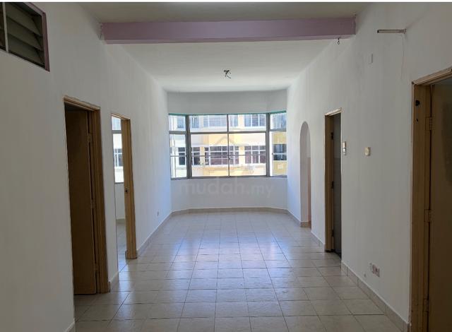 Bandar Sierra Apartment 1