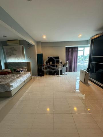 Greenfield Regency 2