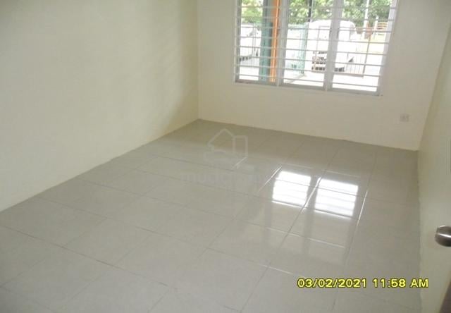 Rumah Berkembar Setingkat Telok Panglima Garang Untuk Di Sewa (Rent Ne 3