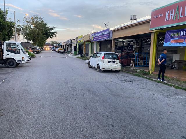 Corner Shop Lot Sri Putra Bangi Untuk Disewa For Rent 1