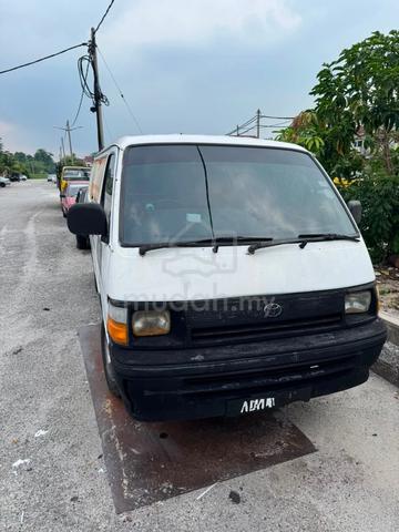 1991 Toyota HIACE 2.8 LH-113R (M) PANEL VAN - 1