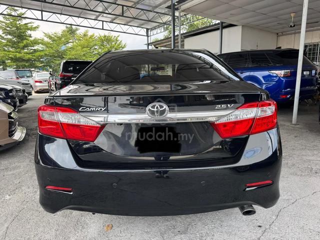 2012 Toyota CAMRY 2.5 V (A) Boleh Loan Full Spec - 4