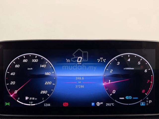 2022 Mercedes Benz C200 1.5 Avantgarde 37K KM Only - 4