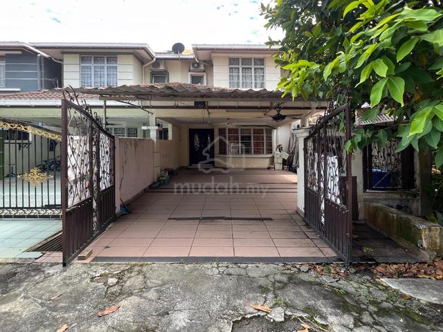 FACING OPEN Desa Latania Seksyen 36 Shah Alam Double Storey 1