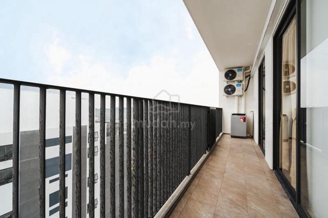 Emporis (Kota Damansara) 1
