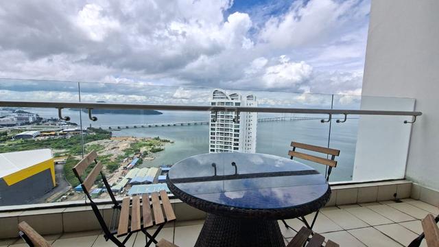 Southbay Plaza Residential Suites 1