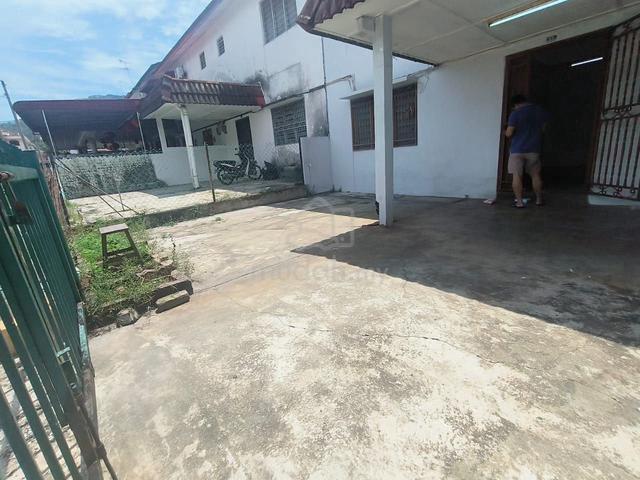 For Sale Menglembu Very Very Low Price Double Storey Terrace House 1