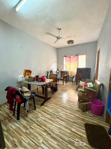 Flat PKNS Seksyen 7 Shah Alam 1