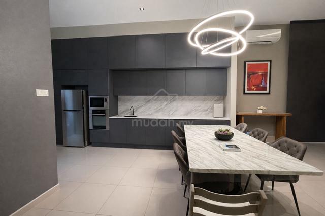 Renovated, Good condition, Dolomite Templer, 3 storey house 1