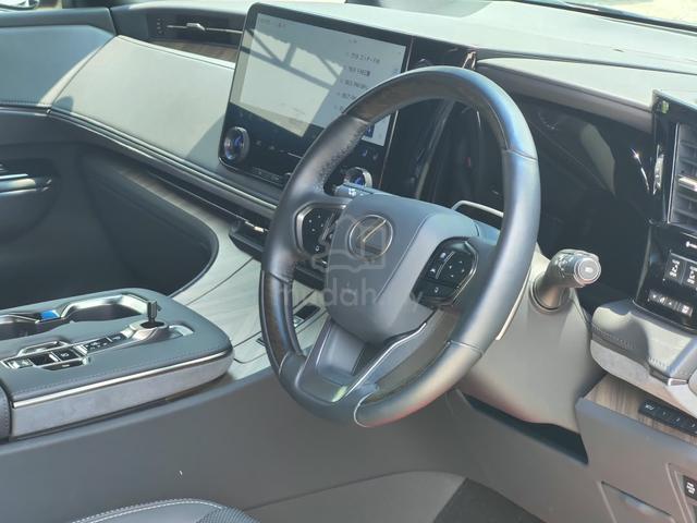 2024 Lexus LM500h Executive 4-Seater Ready Stock - 4