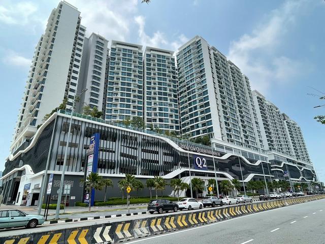 Queen Residence 2 1