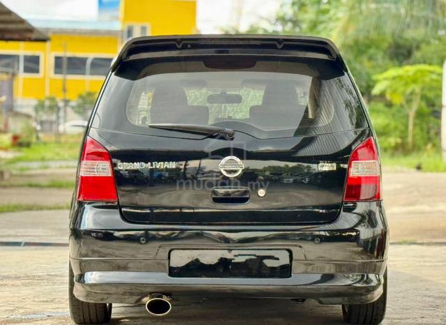 2010 Nissan GRAND LIVINA 1.8 (A) - 4