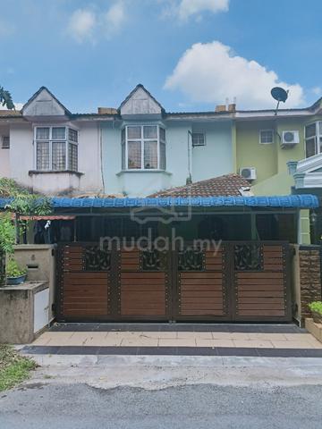 Rumah Sewa Taman Dahlia, Bandar Batu Salak Tinggi 1