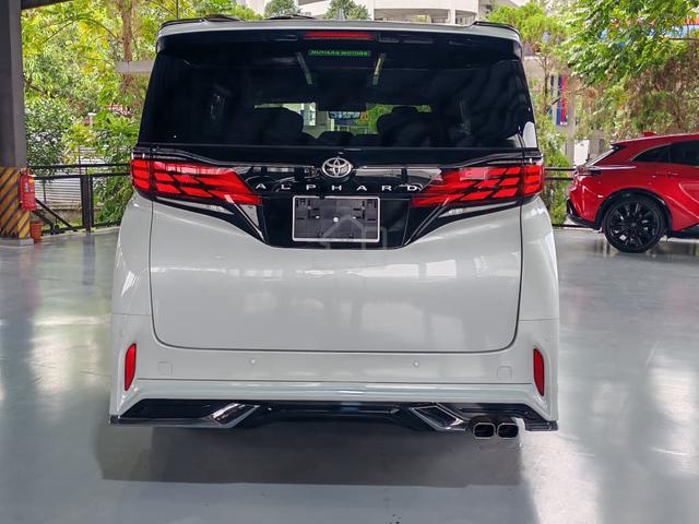 2025 Toyota Alphard 2.5 Z SUNROOF 2PD 7STR 5A 8K - 4