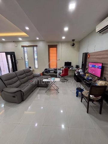 Jln Ceria @ Bandar Putra 2Storey Superlink Endlot Cheapest Price🔥 1