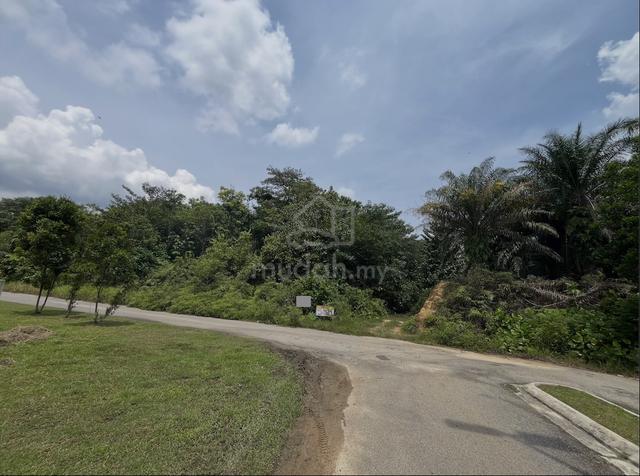 Freehold Land Tmn Jenderam Damai Dengkil 1