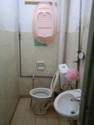 Vista Shop Apartment (Damansara Damai) 4